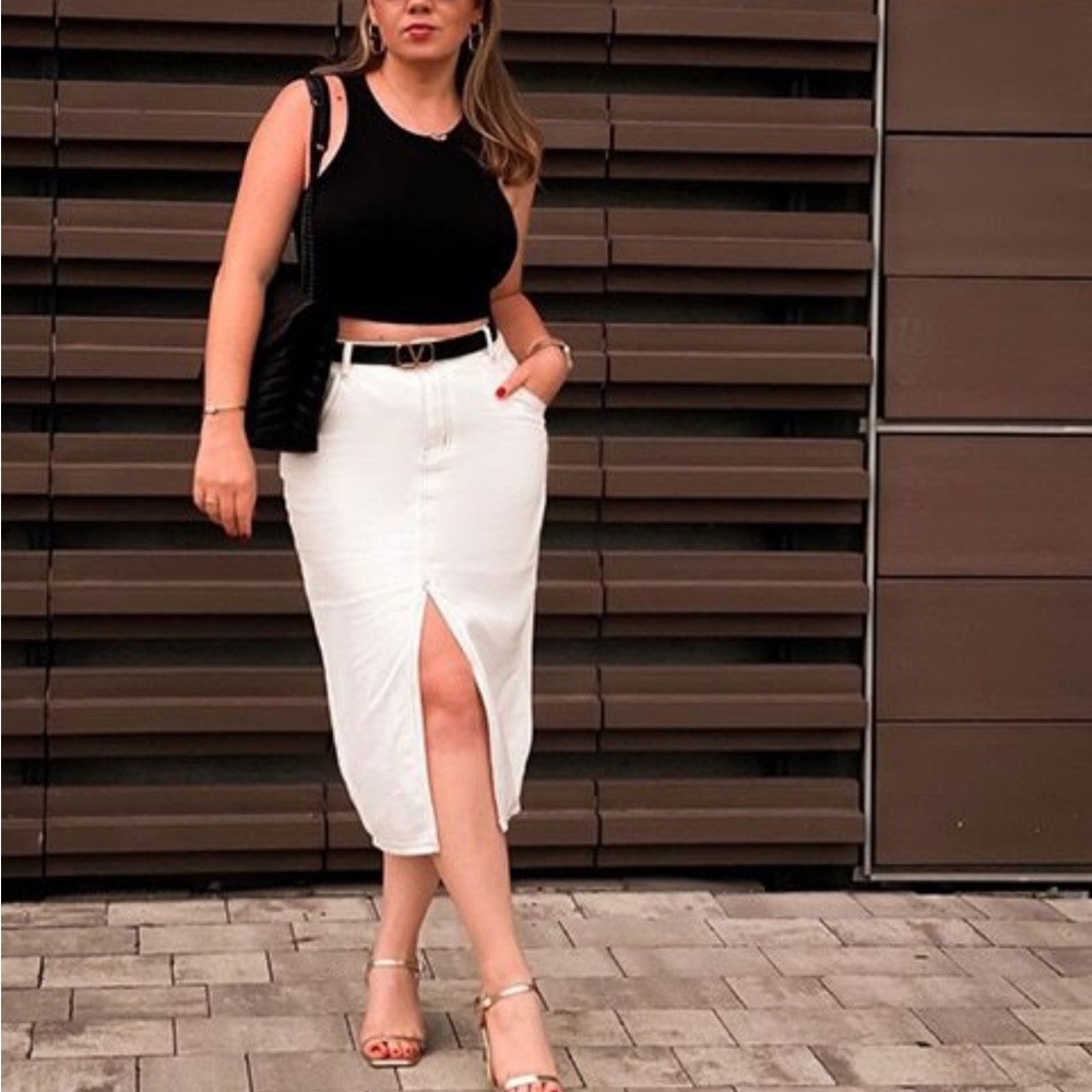 White midi denim jean skirt with slit front - Picture 7 of 9